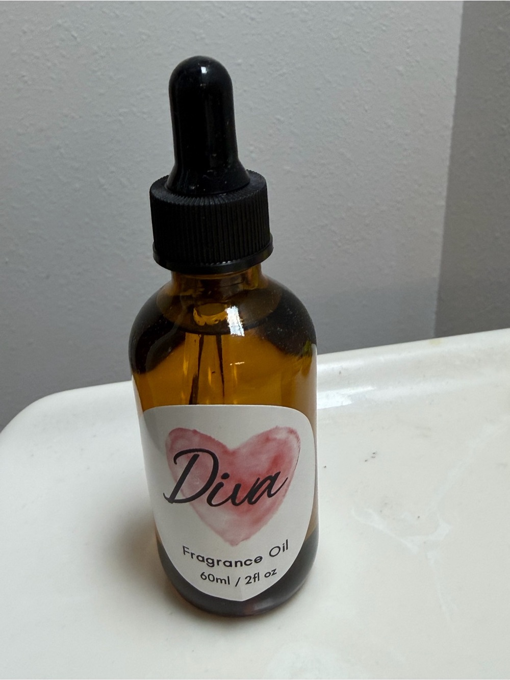 Diva Amber Brown Glass Dropper Bottle with Black Cap